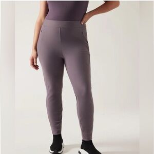 Athleta Stellar tight in dusk Violet Size 20 Slim fit New sleek stretchy